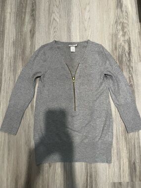 J Crew Italian Cashmere Light Grey V-Neck Zip-Front Women's Sweater. Size Small.